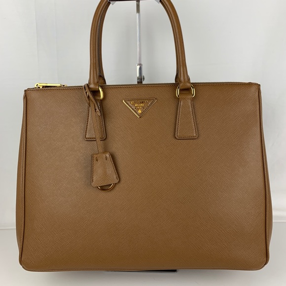 Prada Handbags - New Prada Italian Galleria Lux Double Zip Tote